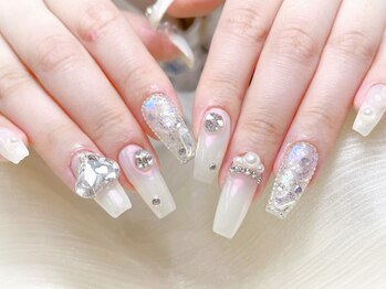 【ネイル&マツエク】mi.o 阿佐ヶ谷店【ミオ】の写真/美フォルムに定評あり!デザイン持ち込みOK◎ワンホンネイルもお任せ★阿佐ヶ谷駅/荻窪駅/ネイル&マツエク