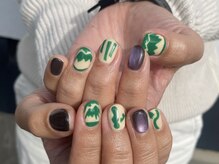 カーティシーネイルズ(curtisii NAILS)/緑のホリデー個性派