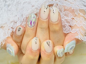 アッサンブレ(Assembler)/ぷっくりうねうねネイル