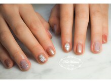 ジュジュ(Juju)/すみれ色ネイル