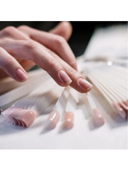 アミネイルズ(AMI NAILS)の写真/初めての方でも安心！完全プライベート空間＆丁寧なカウンセリングでお客様のお悩みに寄り添います♪