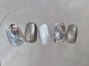 ブルーブラウンニュアンス