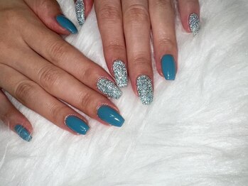 ブリスト(BRIST)/水色ネイル/フラッシュネイル