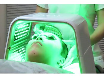 オルオル 天神大名店(Olu-.olu.)/韓国皮膚科No1シェアーOmelonLED