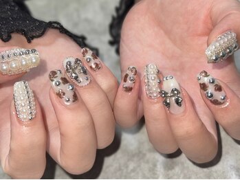 ブルー(BLUE)の写真/【ゴテゴテ系や細かめな手描きまで◎】あなたの好きが詰まったネイルに♪当店人気No.1☆ full art ¥12,000