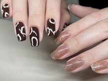 ルジュア(Lujyua)/アシンメトリーネイル