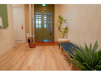 アップデートサロン(UPDATE SALON)/内観