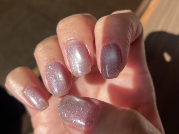 ネイル アトリエ コモード(nail atelier Comodo)/マグネットネイル [pink glass]