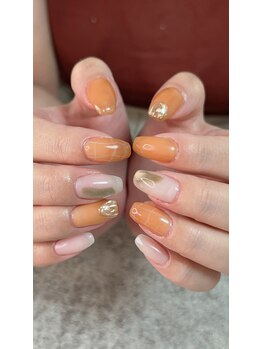 9月に向けての少し秋色ネイル