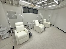ロフ 高松店(lof.)/韓国式まつ毛パーマ×眉毛専門店