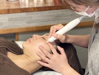 エスカル ボーテ(escale beaute)の写真/肌のトーンアップを叶えます☆ニキビケア、美白、くすみ・シミ改善に◎自信の持てる美肌へ♪