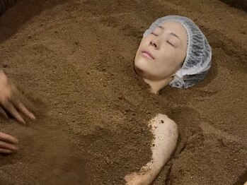 パチパチ 駒沢(88 PACHi PACHi)の写真/【駒沢大学駅5分】今話題の米ぬか酵素浴サロン☆大量発汗でデトックス効果◎身体の冷え改善も♪