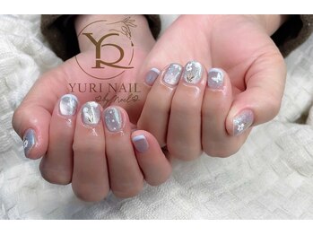 ユリナリタ(YuRi Narita)/