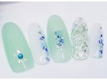 ネイルンデコ (Nailn Deco)/