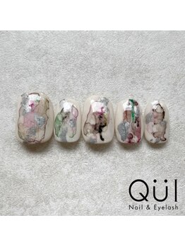 ニュアンスネイル