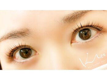 クレー(Klee)/パリジェンヌラッシュリフト