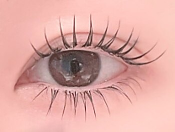 イリス 博多店(IRIS.)の写真/高い技術×提案力で大人女性からの支持◎LEDフラットラッシュ+ラッシュリフト80本¥10500で可愛い目元へ♪