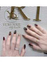 ユリナリタ(YuRi Narita)/