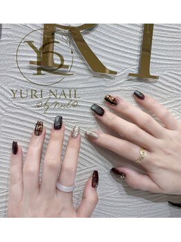 ユリナリタ(YuRi Narita)/