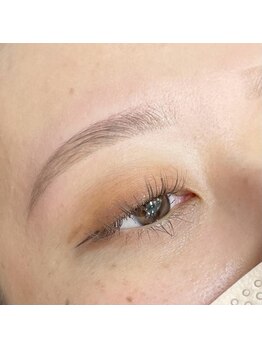 ビューステージ アイブロウサロン 熊本/自然なアーチ眉へ＊