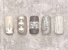 テンプテーション ネイル スタジオ(Temptation nail studio)/定額／ごろんとパール