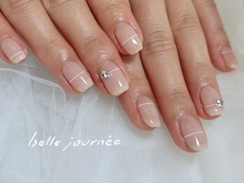 アミ バイ アメリ(AMI by Amelie)/シンプルビジューネイル:mikako