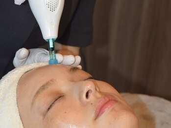 アンティアージュ 福岡本店(antiage)/肌の奥まで美容液を届け根本解決