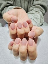 グローネイルズ(Glow Nails)/