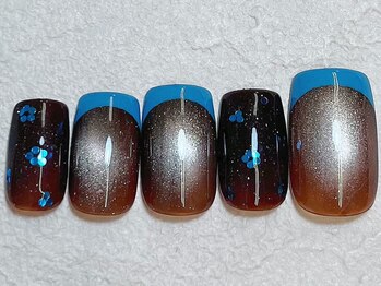 マグネットネイル　フレンチ