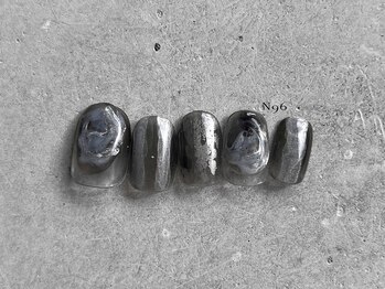 クロ(CULO)/ブラックニュアンス