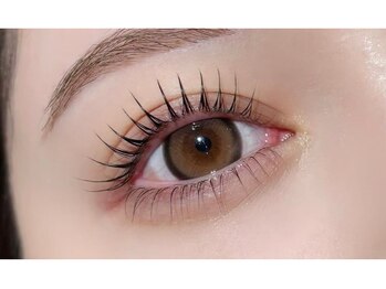 リット 万代店(lit.)の写真/ナチュラルなのに上品に映える。似合わせラッシュリフトで理想のお目元へ♪