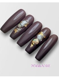 大人上品ニュアンスネイル