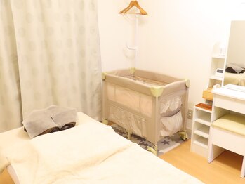 ボディラボらくなり/ベビーベッド生後6ヶ月頃、8kg迄