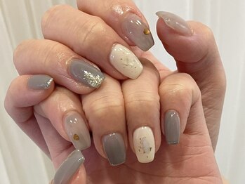 リット バイ セブンルックス 大宮東口店(Lit by 7LOOKS)/90分アート/8000/持ち込み