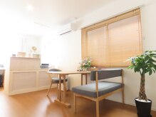 ケアケア(care×care)の雰囲気（【落ち着く内観】人目を気にせずRelax♪カウンセリングスペース）
