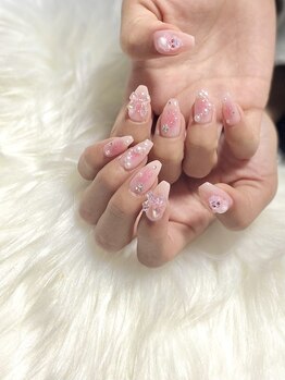 ベルズ(bells)/チークネイル