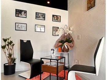 テンディ(TenD.)/店内