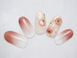 さくらんぼネイル