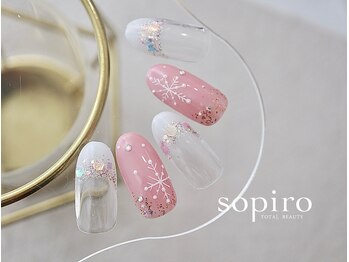 ネイルトータルビューティー ソピーロ(sopiro)/2024　nail　design