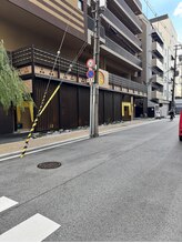 レシカ/5）出口から外に出たら右へ