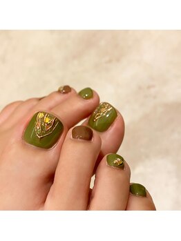 サロンリーベ(salon reve)/カーキ×ミラーアート