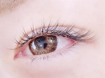 プリマアイラッシュ(PRIMA eyelash)の写真/【新規オフ込★最軽量フラットラッシュ100本¥5300】ぱっちりだけどナチュラルがいい。そんな希望もお任せ◎