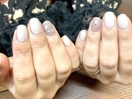 オフィスでもOKな細フレンチ