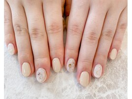 ～透明感シェルネイル～