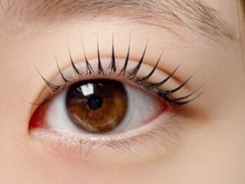 アイラッシュ スウェラ(Eyelash Swella)の写真/【パリジェンヌラッシュリフト】嬉しいケラチントリートメント付き♪完全個室でゆったりお寛ぎ下さい！