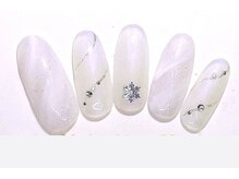 パラジェル・フィルイン導入店　LUKE NAIL Ginza【ルークネイルギンザ】/シンプルアートコース