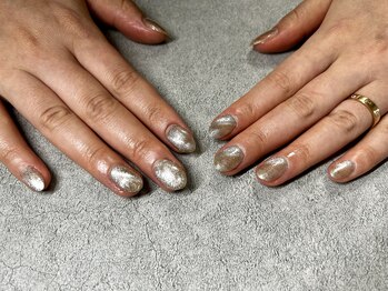 ネイルアンドアイラッシュ シヴァ(Siva)/