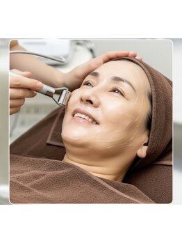 ホウレイ線・たるみ改善！予防ケア