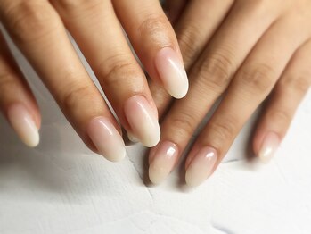 エムネイル(Ｍ)/_ホワイトグラデーション_