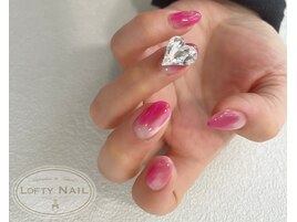 塗りかけネイル×ハートビジュー